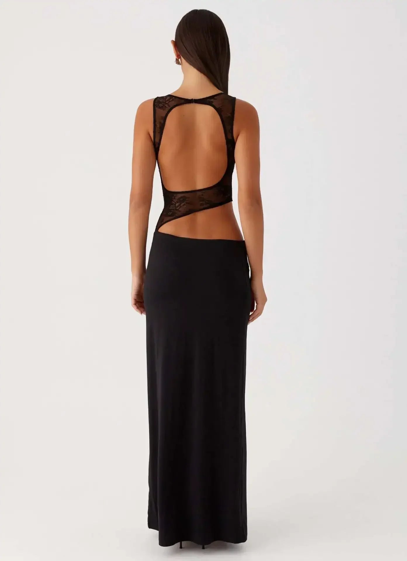 שמלה דגם שקד