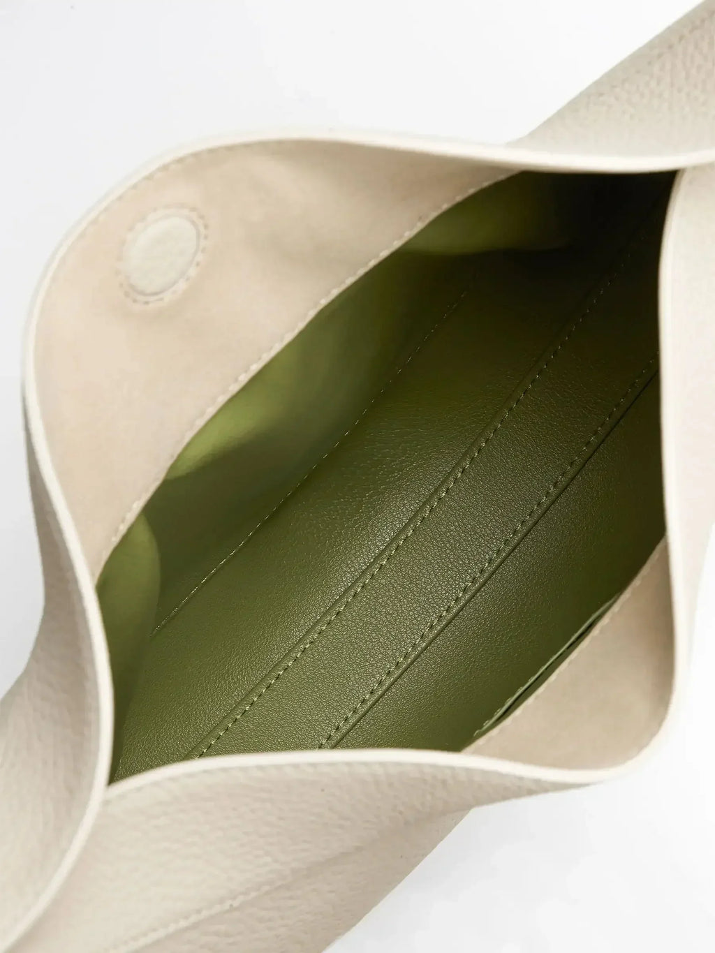 תיק דגם לאוס