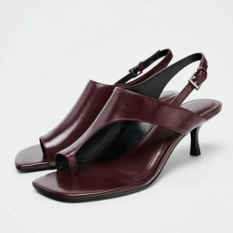 סנדלים דגם ענבר