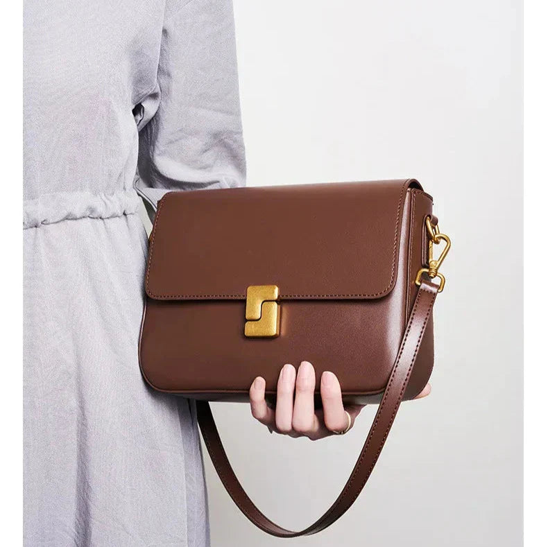 תיק דגם קארין