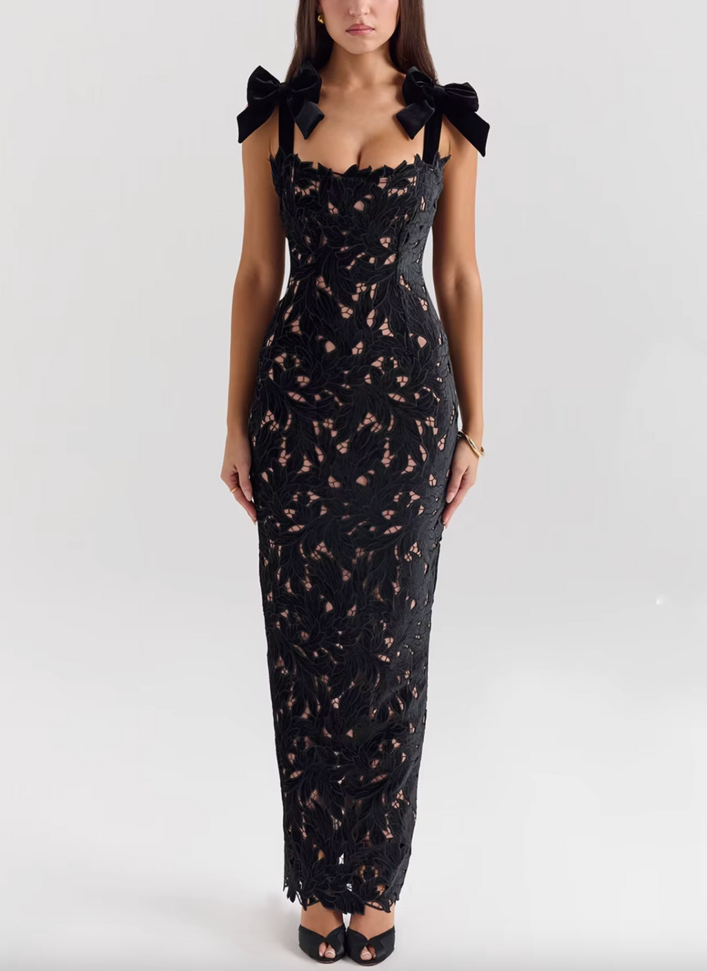 שמלה דגם יעל